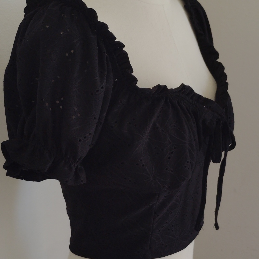 Iris Women's Black Ruffled Crop Top Sz Large Pointelle Coquette Milk Maid Y2K